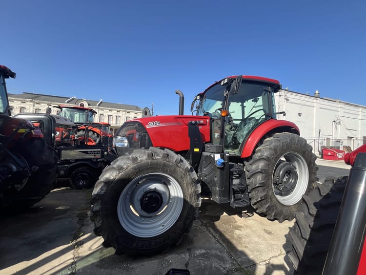 Case IH Farmall 130A